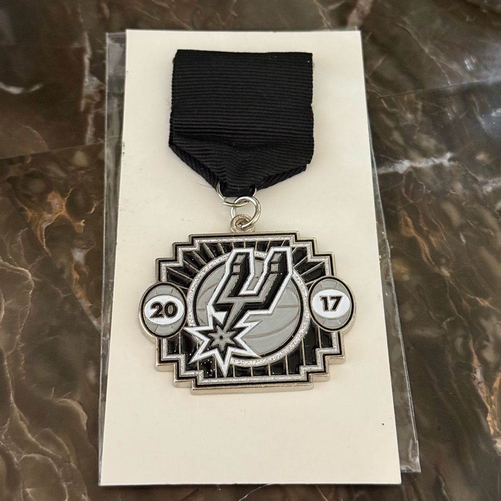 SOLD - San Antonio Spurs “2017” Commerative Fiesta Medal